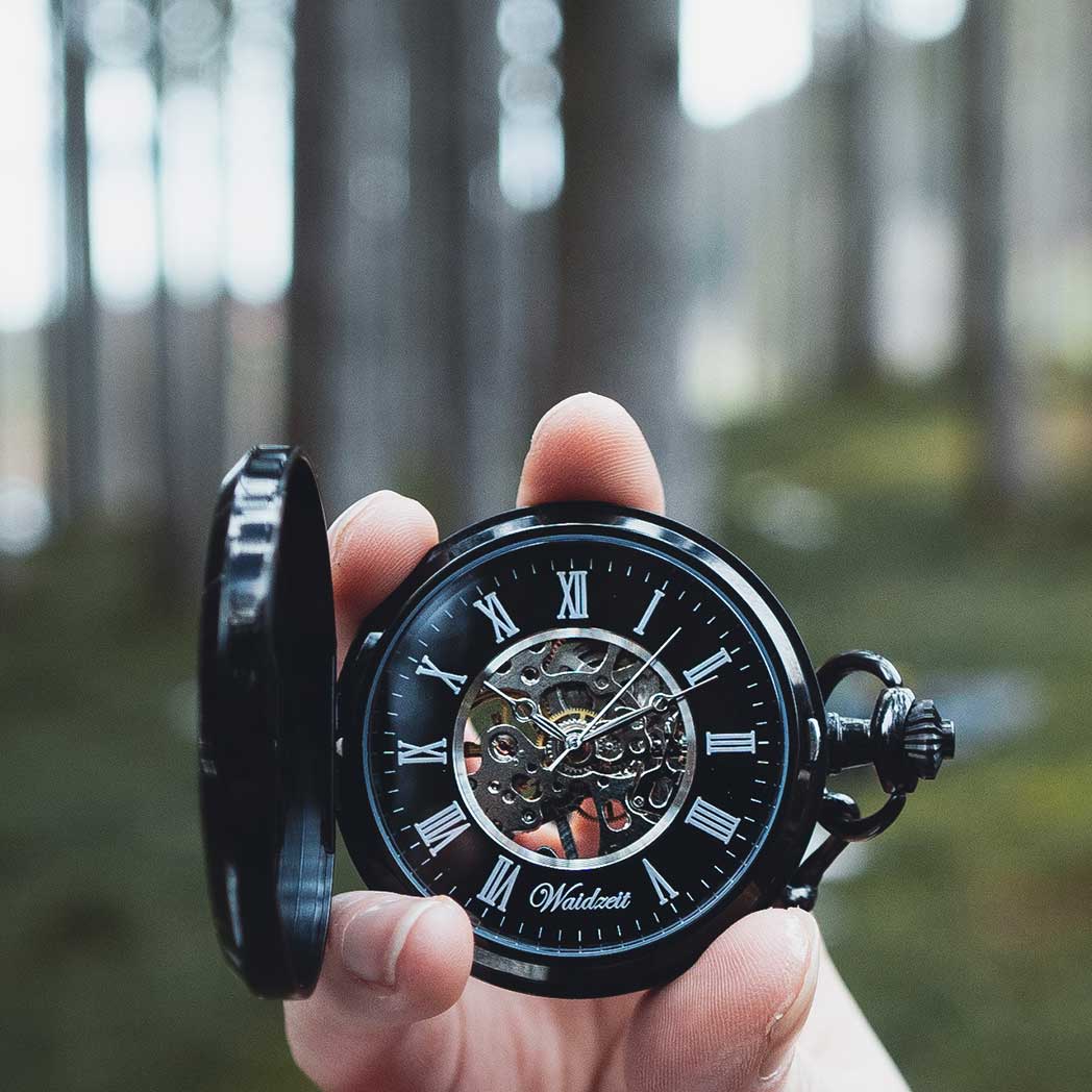 Waidzeit Franz Theodor Skeleton pocket watch black